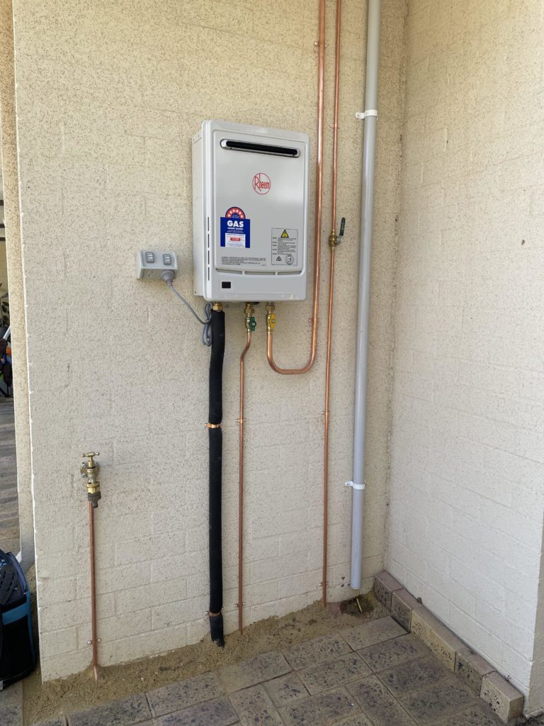 Instantaneous hot water system installer Wembley